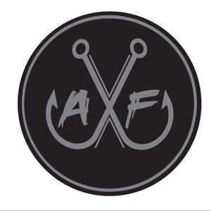 Meet your Posher, Logan